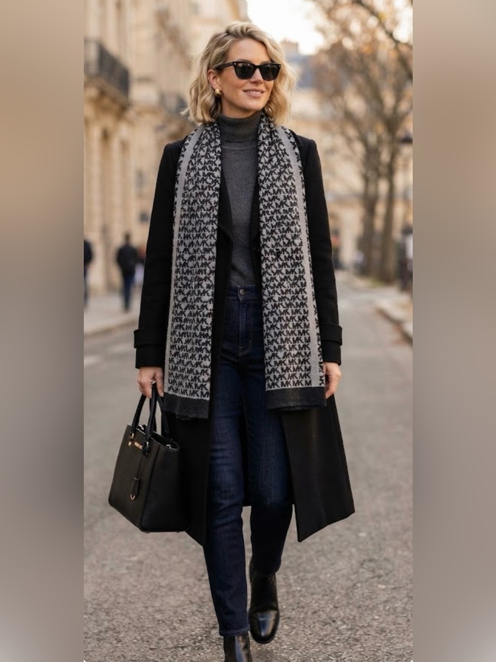 Michael Kors Black and Gray Geometric scarf